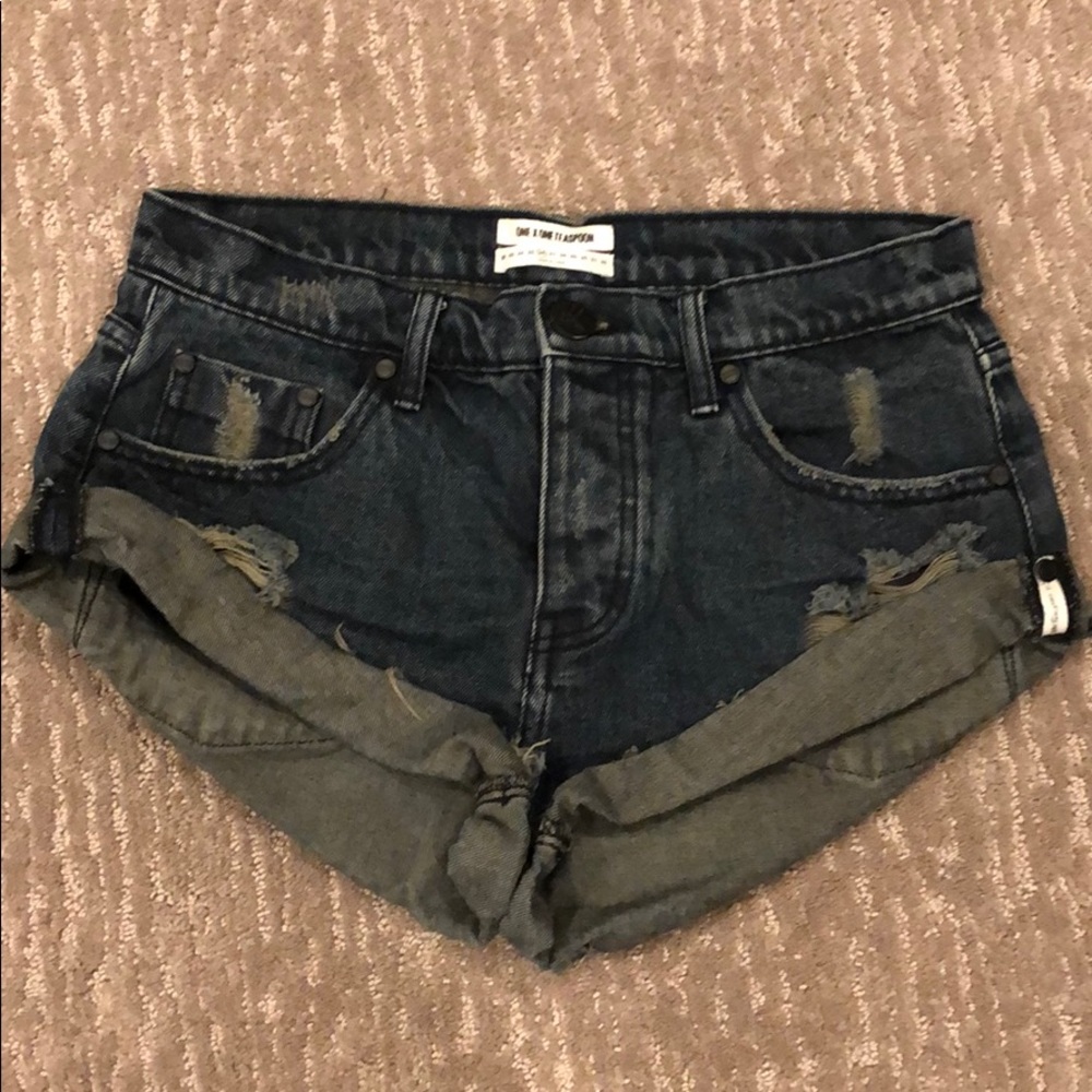NWOT One x OneTeaspoon Bandits Short